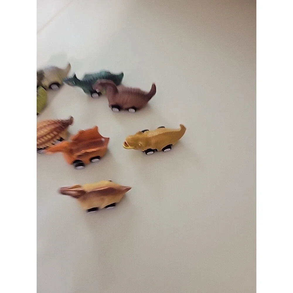 Dinobros Dinosaur Go-Kart Pull Back Plastic Toy Cars Lot  Triceratops etc..‎ 8pc